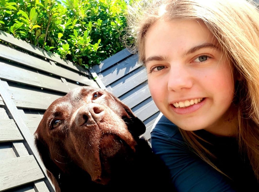 Myrthe - Dierenverzorger